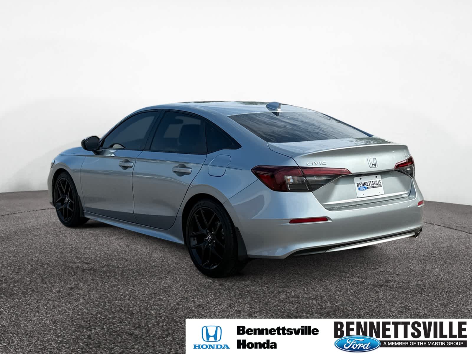 2025 Honda Civic Sport photo 3