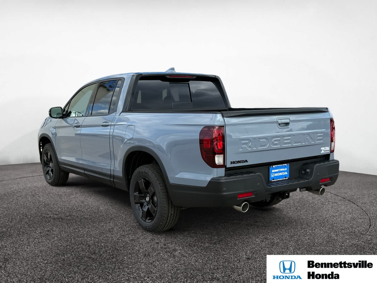 2026 Honda Ridgeline Black Edition photo 3