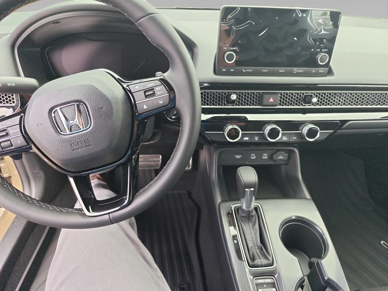 2026 Honda Civic Hatchback Sport - Photo 11