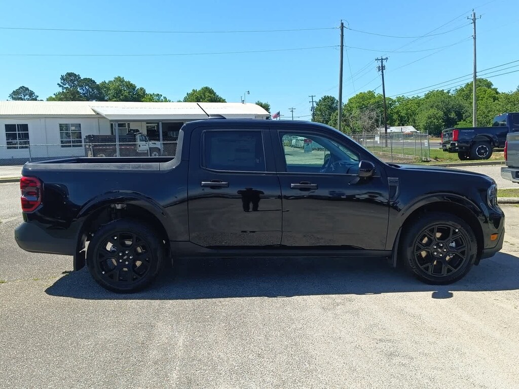 New 2025 Ford Maverick XLT AWD Supercrew AWD SuperCrew