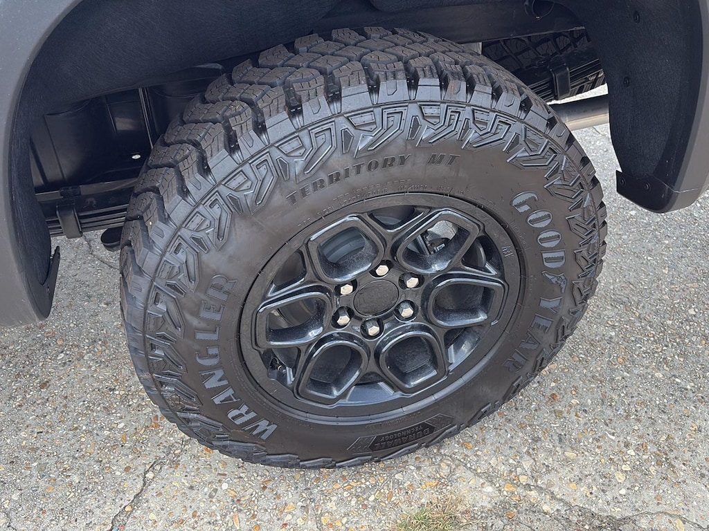 New 2026 Chevrolet Silverado 1500 ZR2 Truck