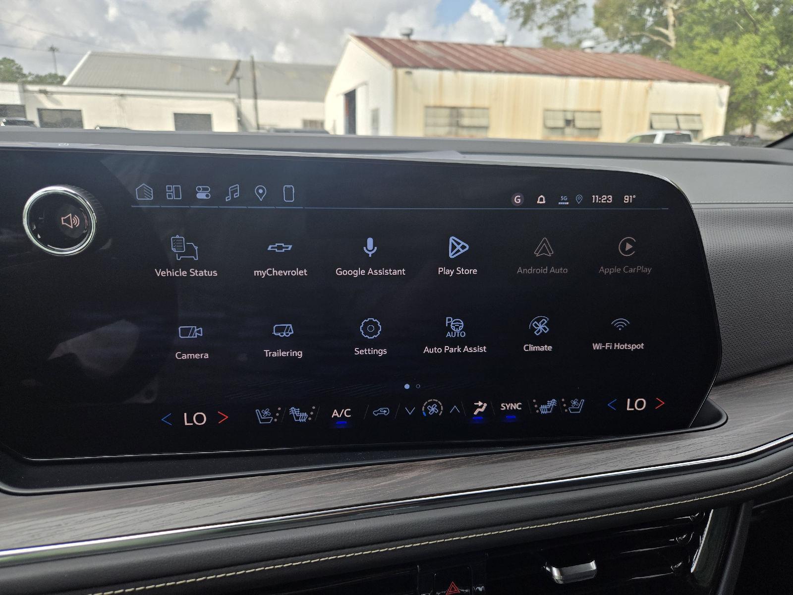 2027 Chevrolet Tahoe Premier - Photo 17