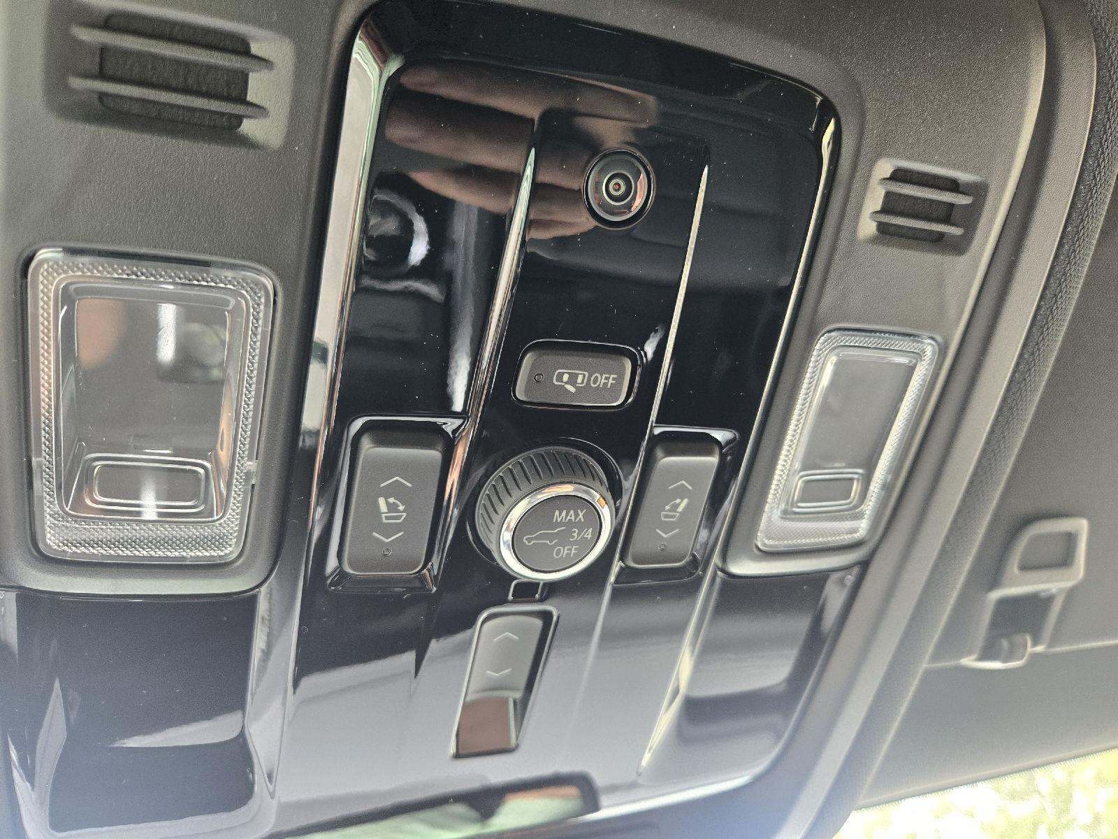 2027 Chevrolet Tahoe Premier - Photo 21