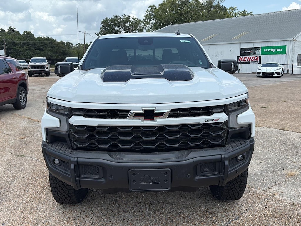 New 2026 Chevrolet Silverado 1500 ZR2 Truck