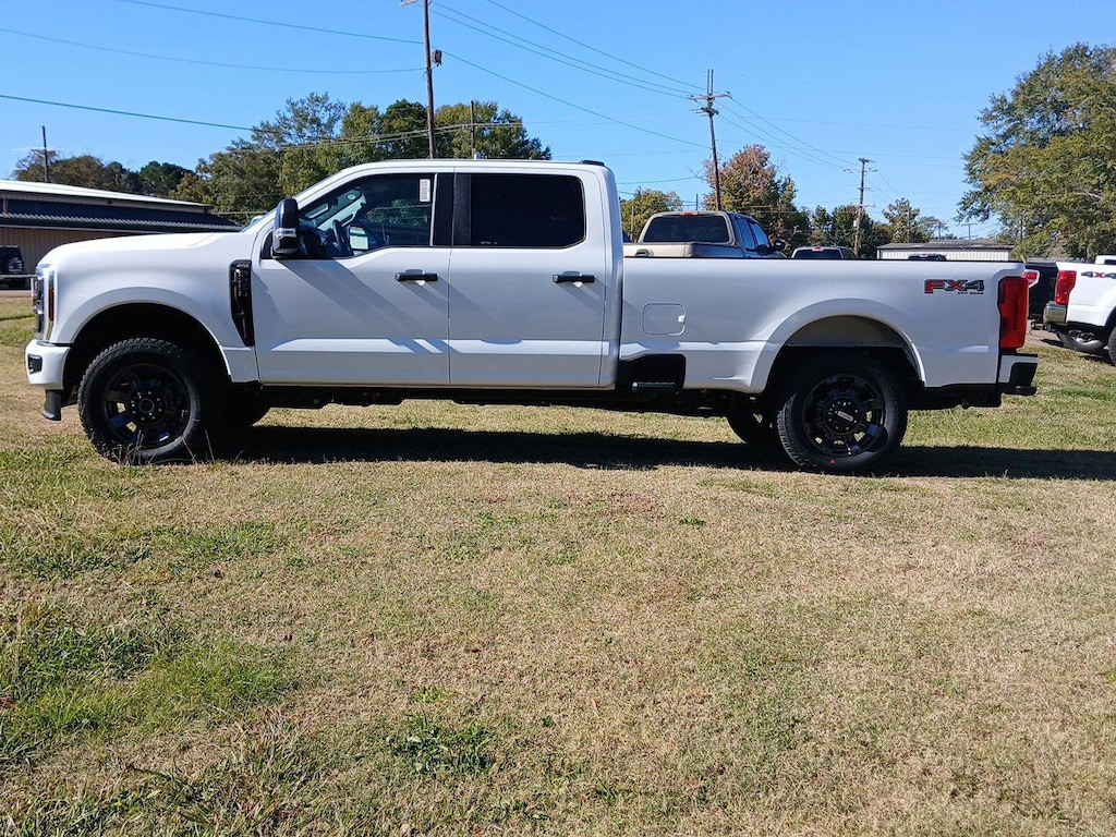 New 2026 Ford F-250 Truck Crew Cab