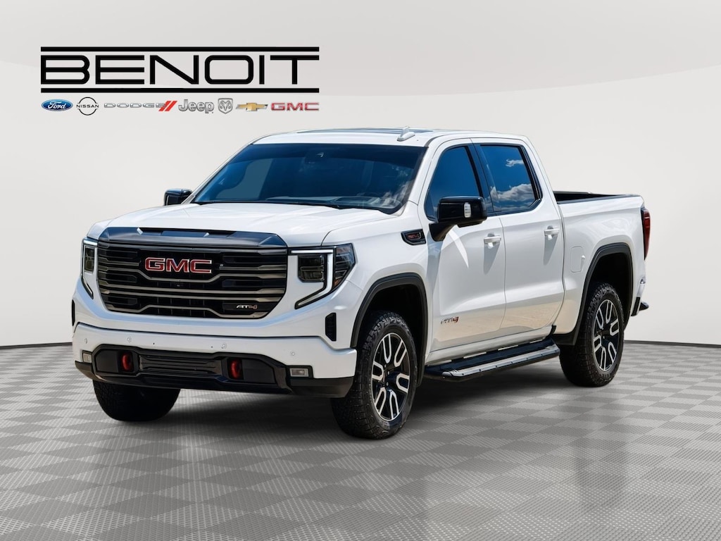 Used 2023 GMC Sierra 1500 AT4 Truck Crew Cab