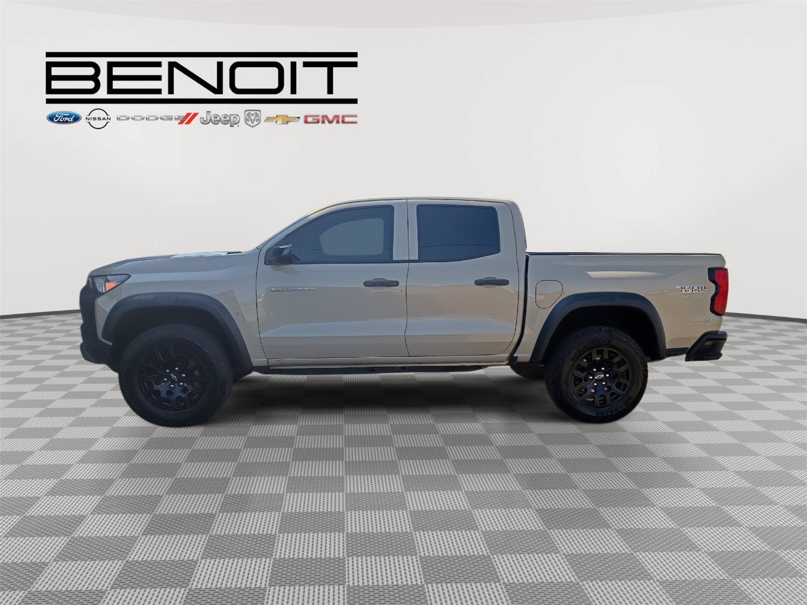 2023 Chevrolet Colorado Truck Crew Cab 