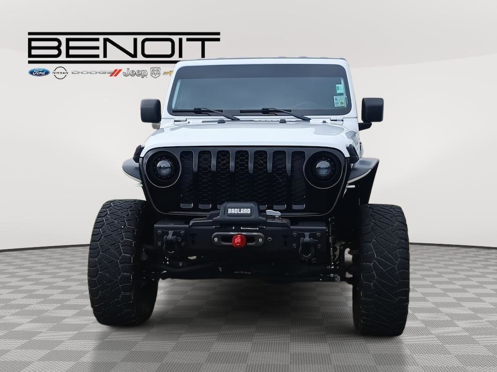 Used 2022 Jeep Gladiator Sport Truck Crew Cab