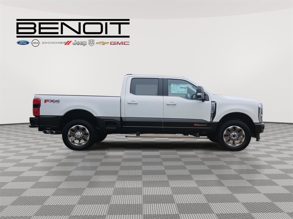 New 2025 Ford F-250  Truck Crew Cab