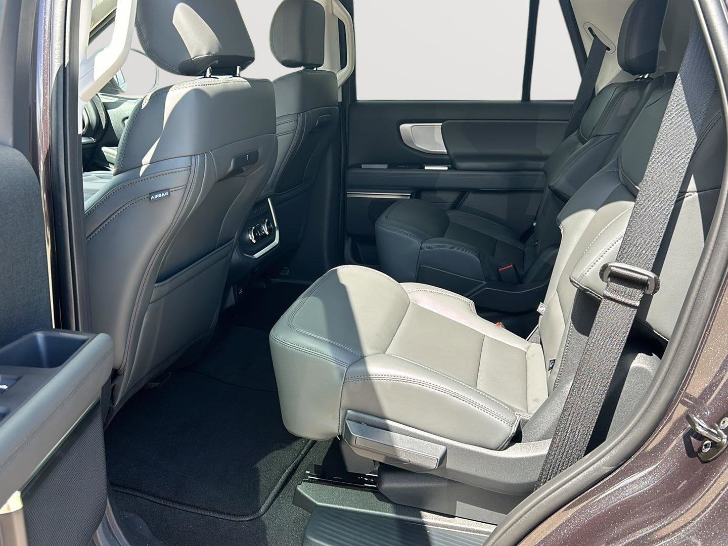 2026 Ford Expedition Active - Photo 17