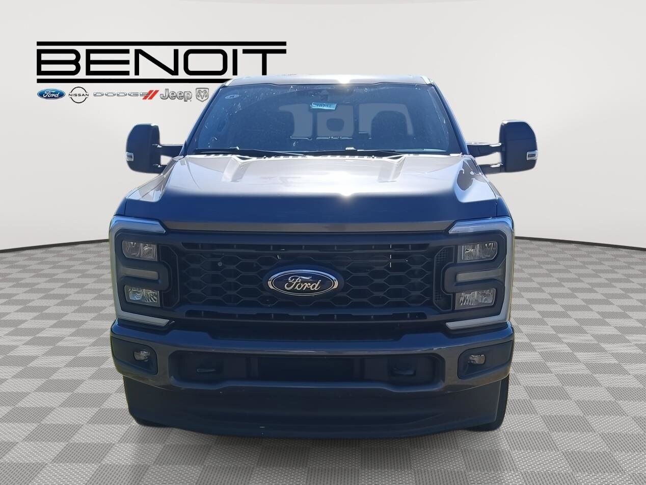 2026 Ford F-350 XL photo 4