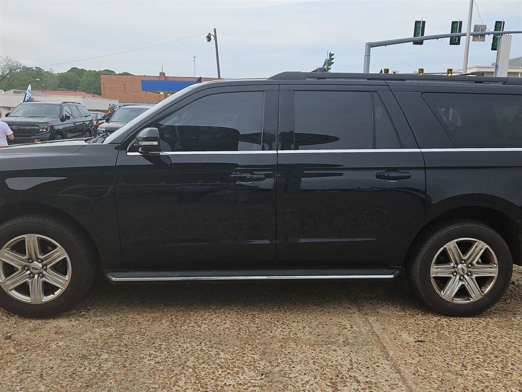 Used 2020 Ford Expedition Max XLT SUV