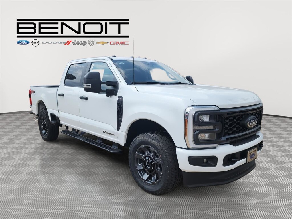 New 2025 Ford F-250  Truck Crew Cab