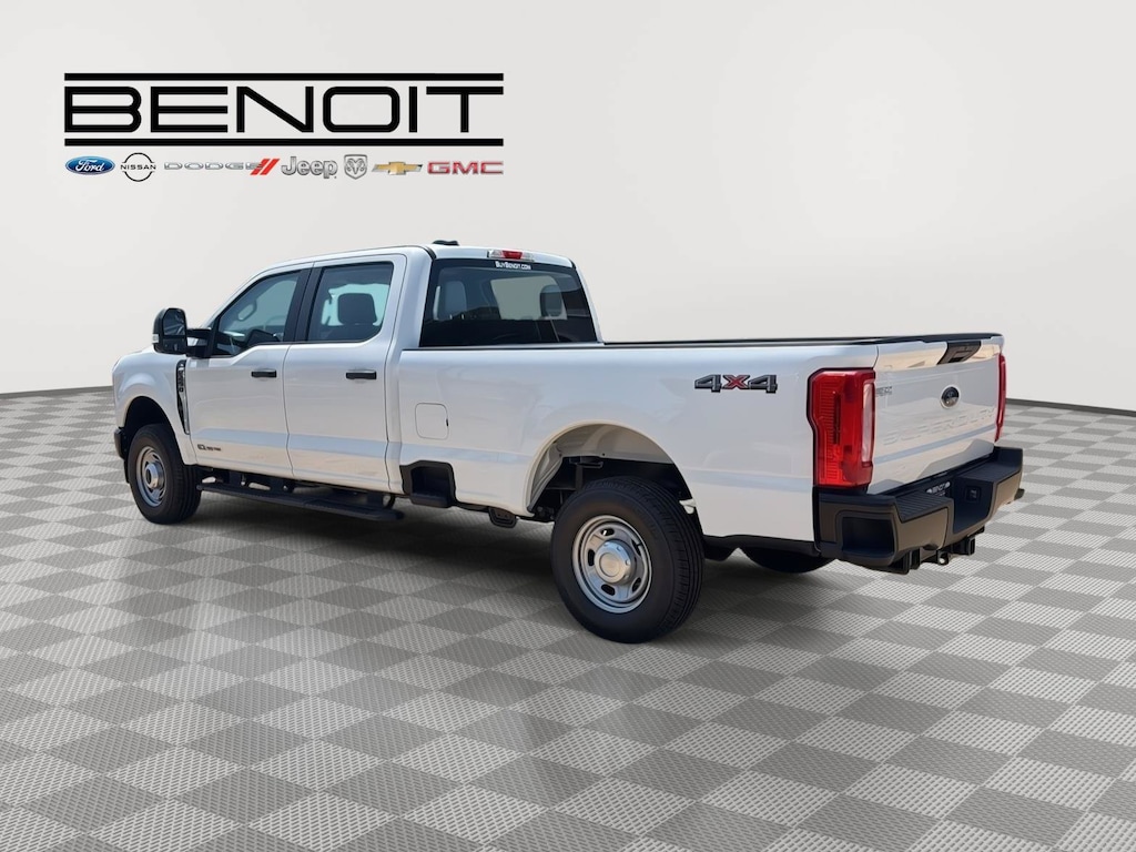 New 2026 Ford F-250 Truck Crew Cab