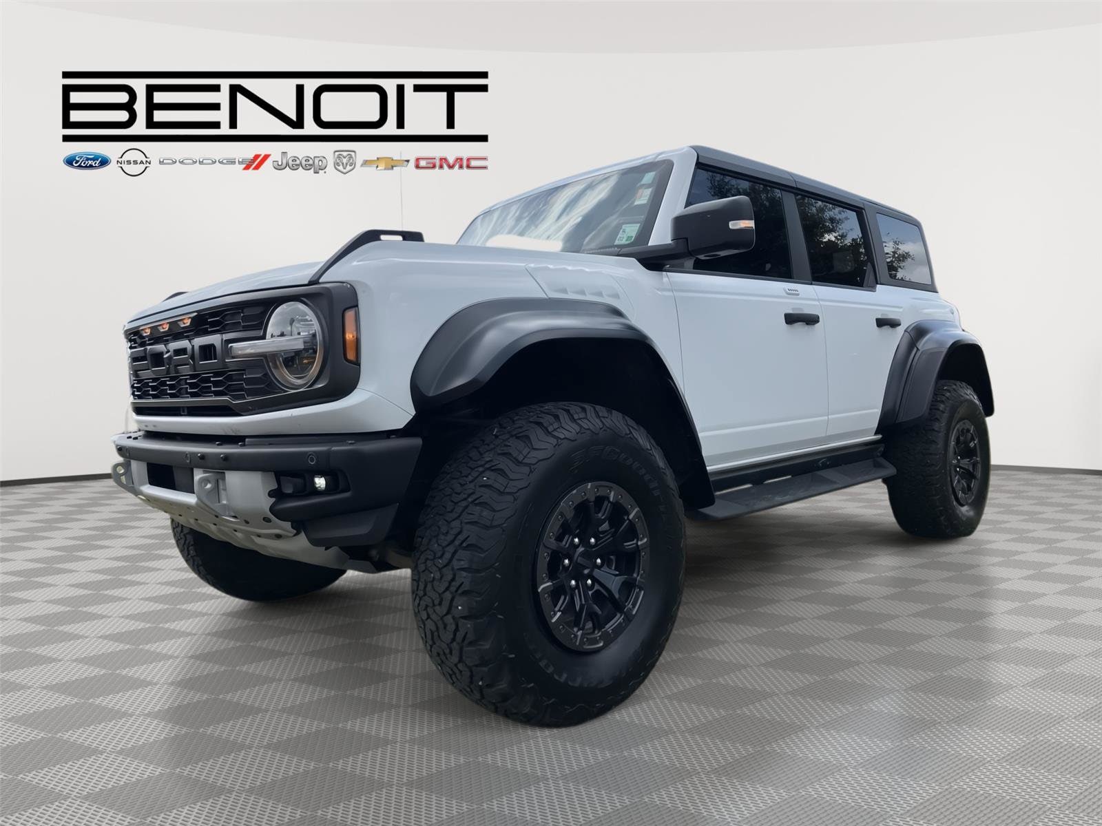 2023 Ford Bronco Raptor 4x4's photo