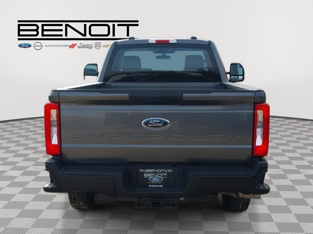 2026 Ford F-350 Super Duty XL - Photo 8