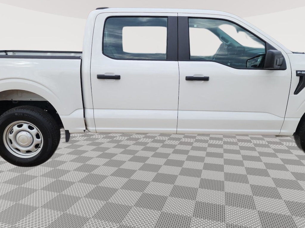 New 2025 Ford F-150 XL Truck SuperCrew Cab
