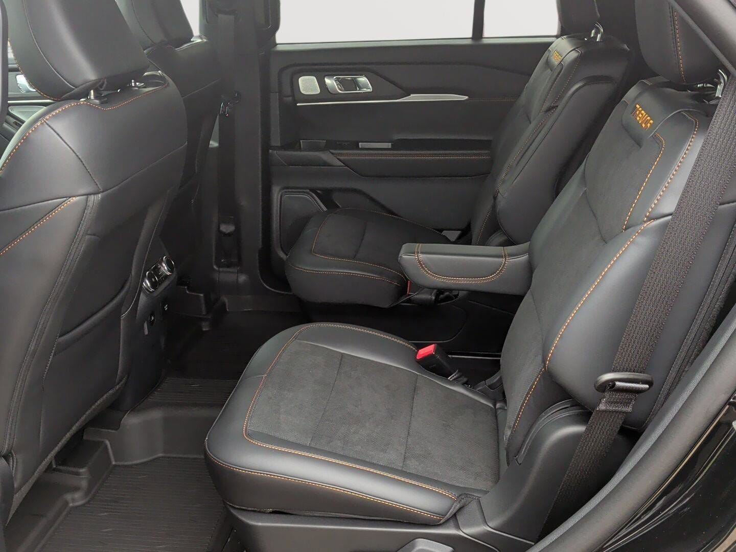 2026 Ford Explorer Tremor - Photo 14