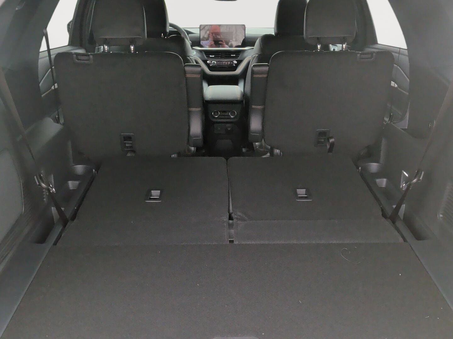 2026 Ford Explorer Tremor - Photo 13