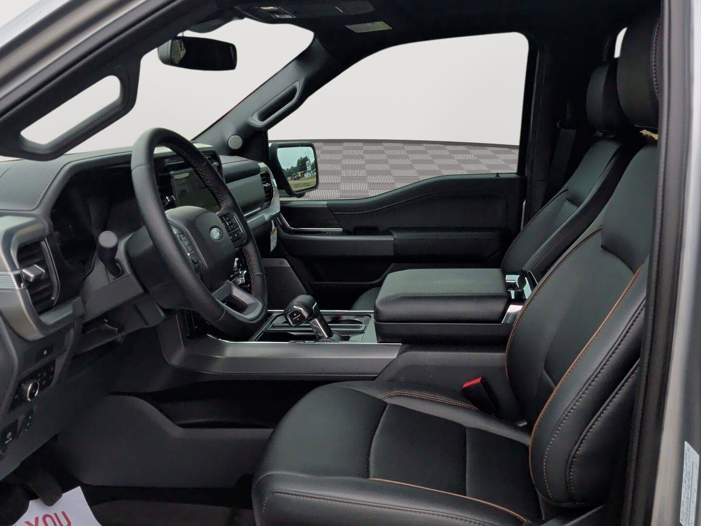 2025 Ford F-150 Lariat - Photo 12