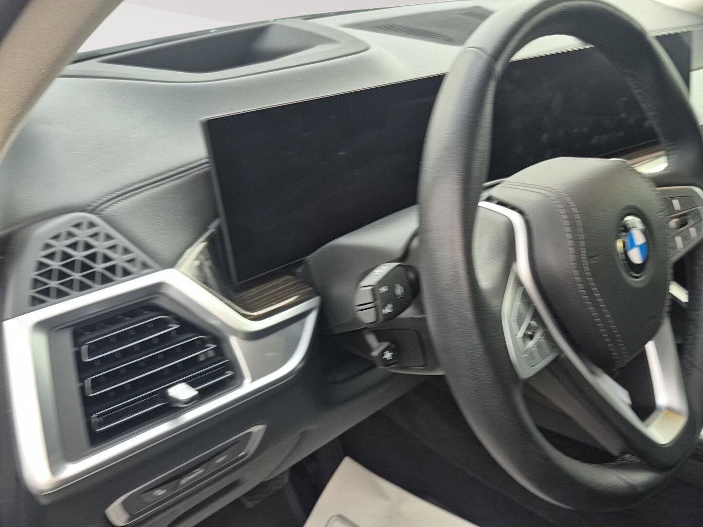 2024 BMW X7 40i - Photo 29