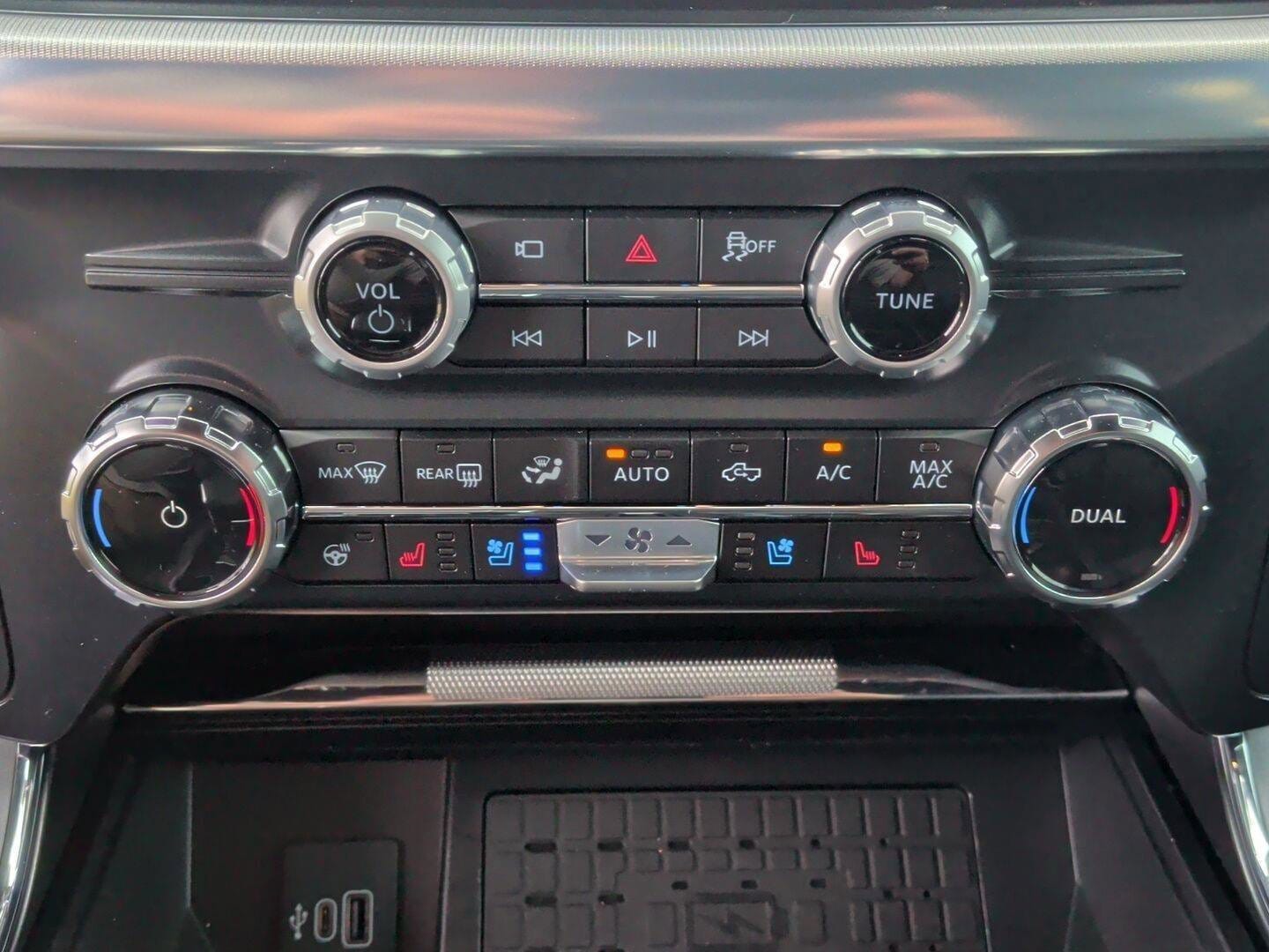 2025 Ford F-150 Lariat - Photo 22