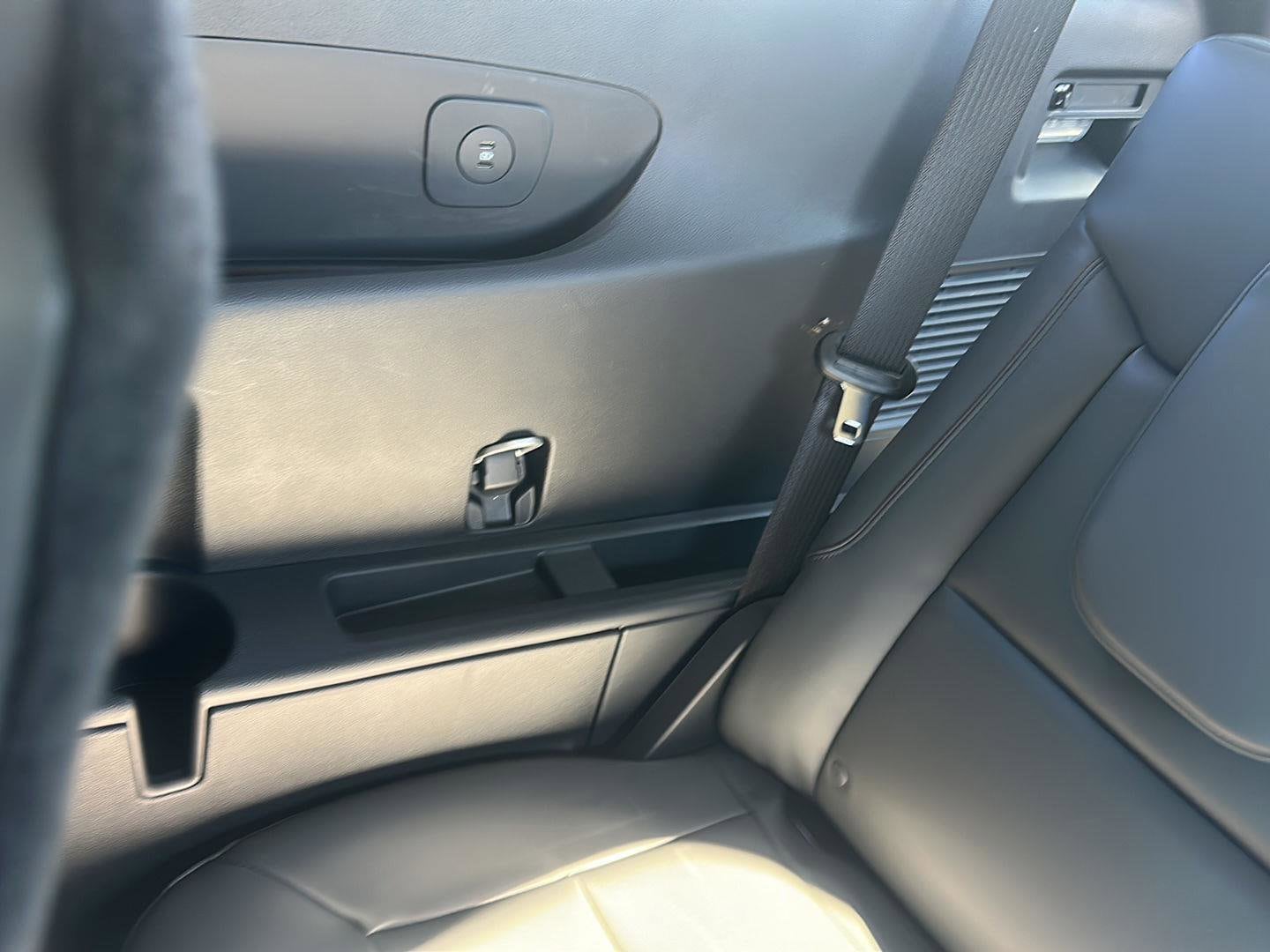 2026 Ford Explorer Active - Photo 12