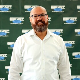 Staff member Leonard Fontenette from ID_fea5fc