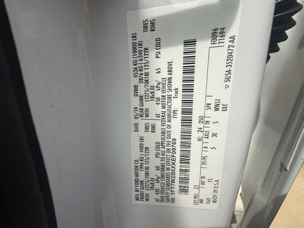 2019 Ford F-250 XL 4x4 Crew Cab 6-3/4' Box's photo
