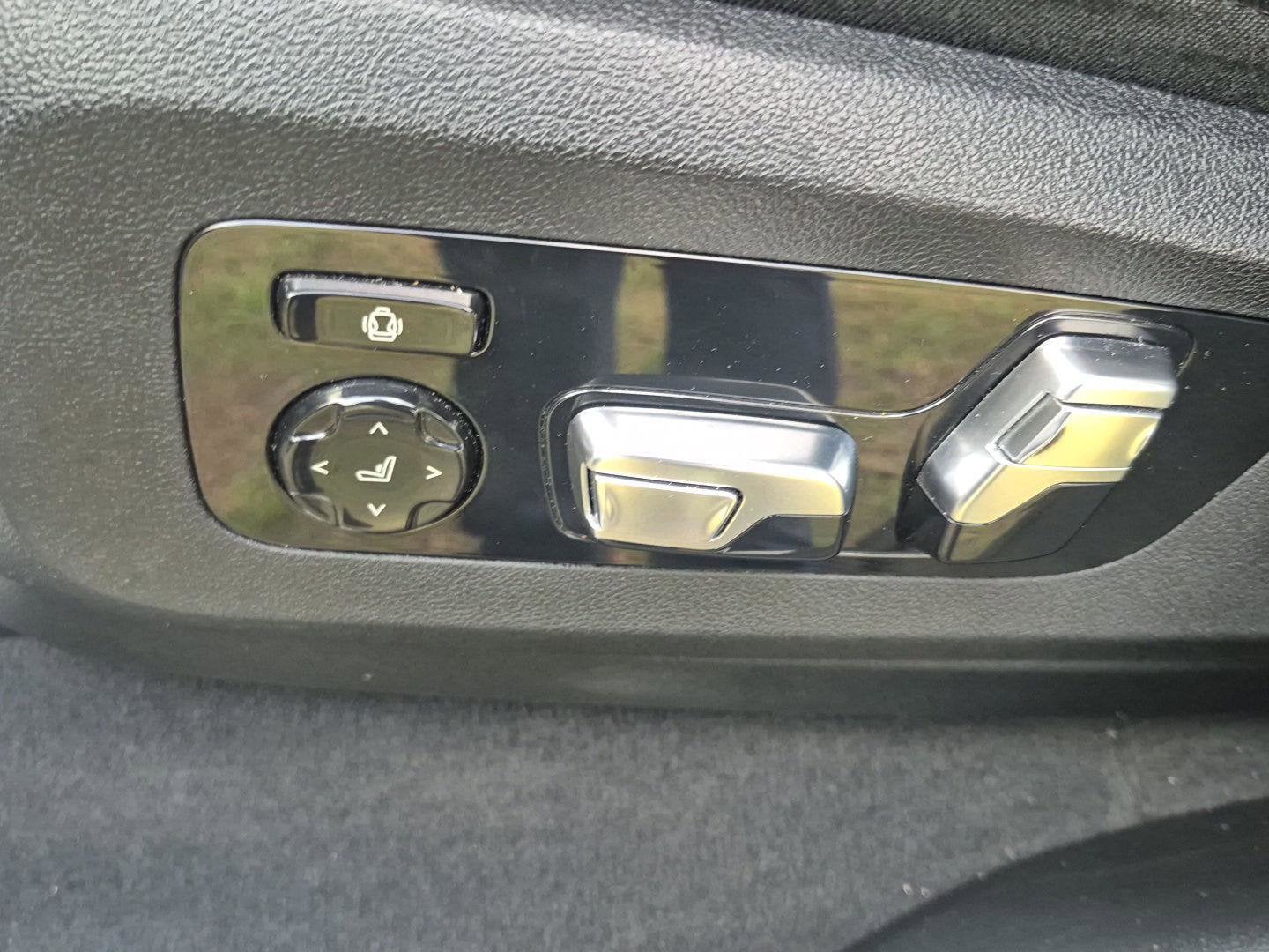 2024 BMW X7 40i - Photo 27