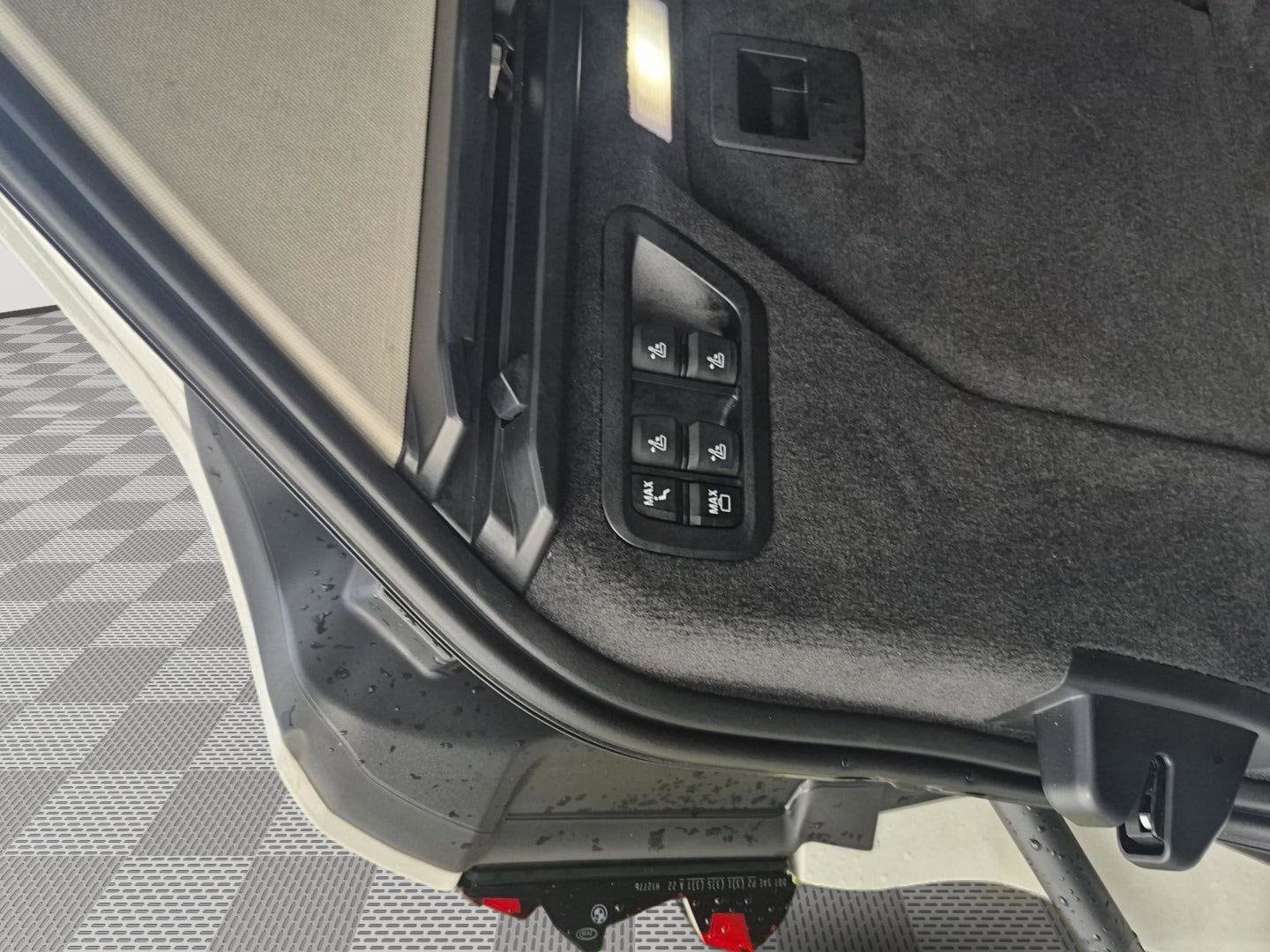 2024 BMW X7 40i - Photo 19