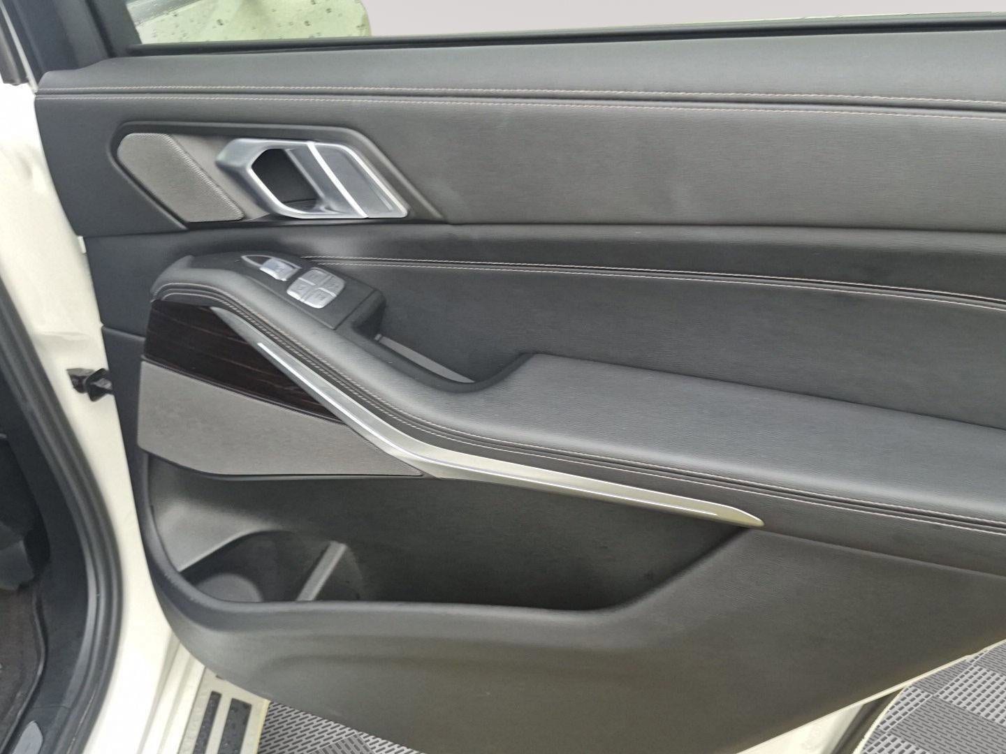 2024 BMW X7 40i - Photo 48