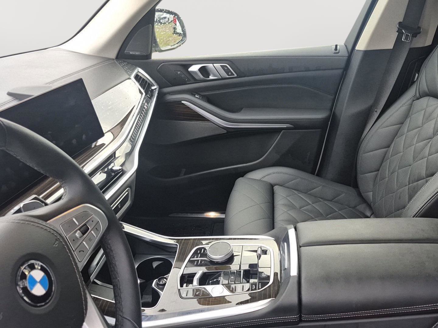 2024 BMW X7 40i - Photo 30