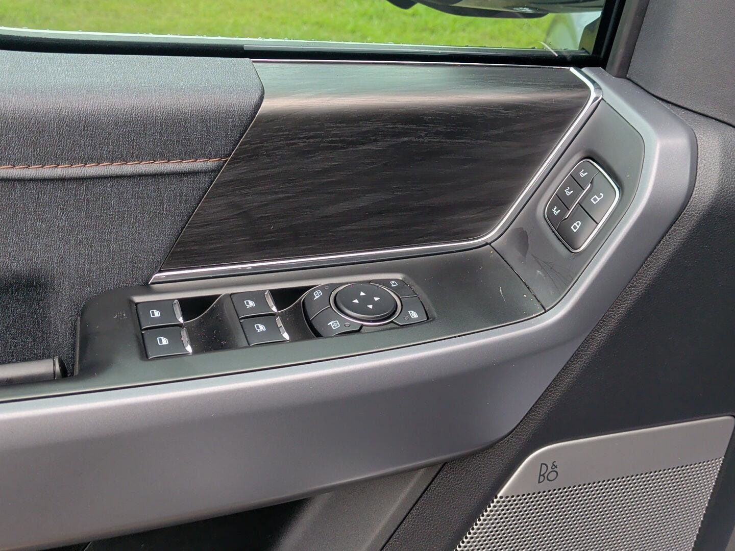 2025 Ford F-150 Lariat - Photo 10