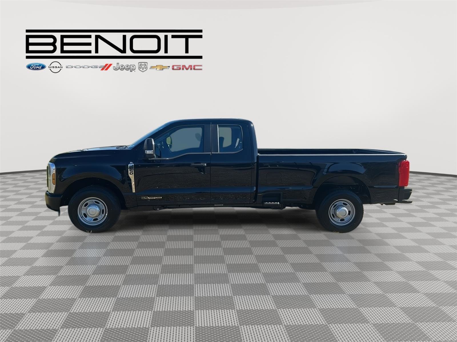 2026 Ford F-250 Super Duty XL - Photo 2