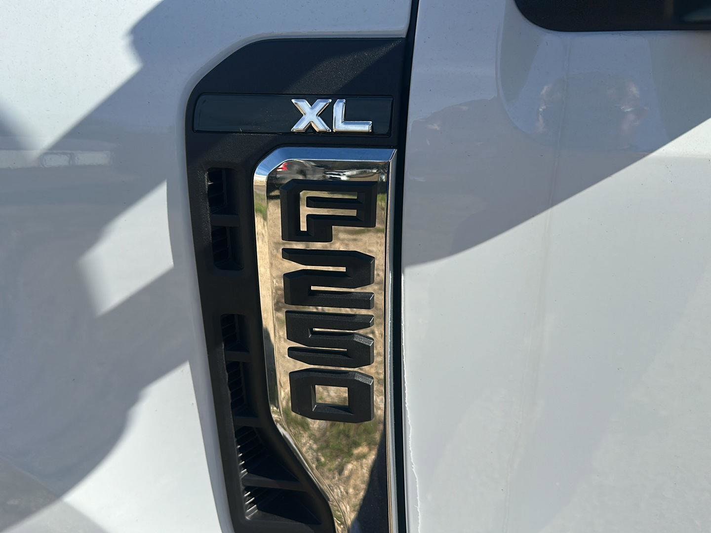 2026 Ford F-250 Super Duty XL - Photo 13