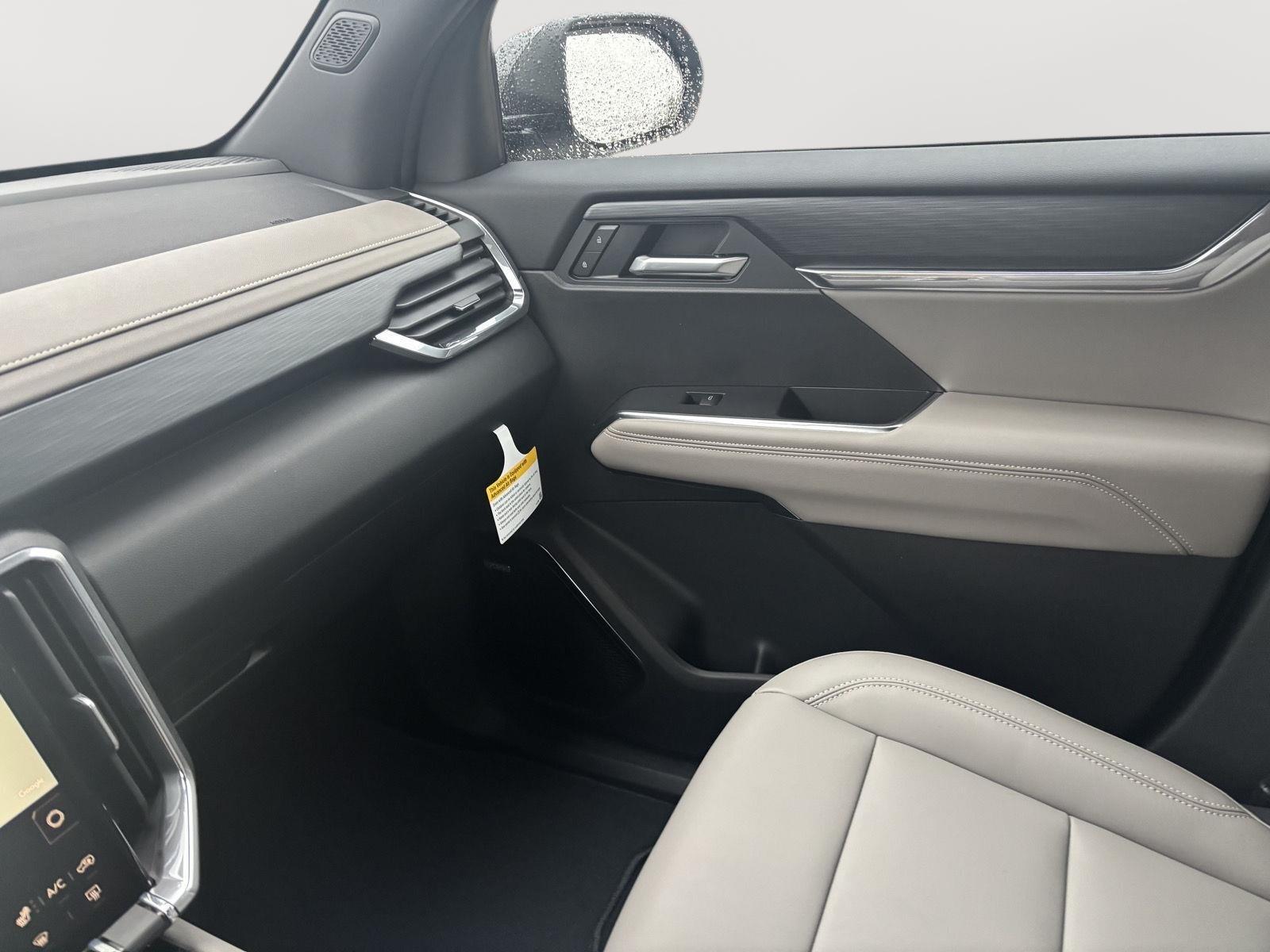 2026 GMC Acadia Elevation - Photo 18