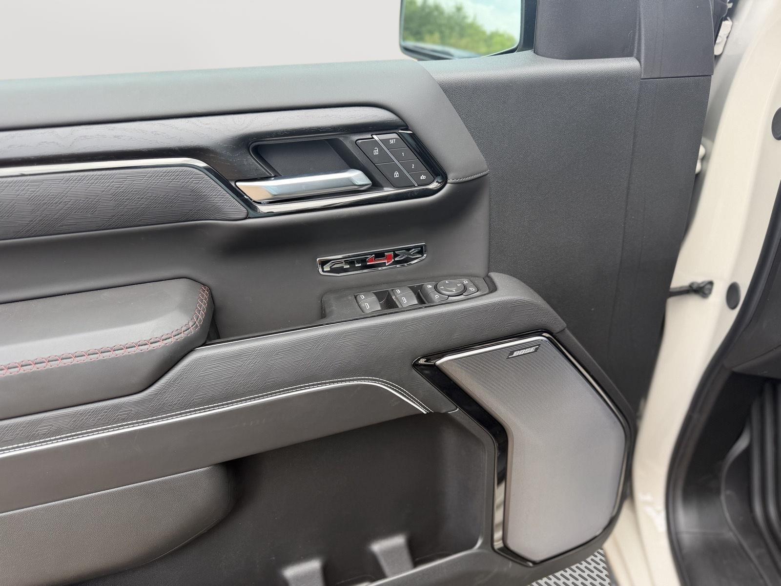 2026 GMC Sierra 1500 AT4X - Photo 11