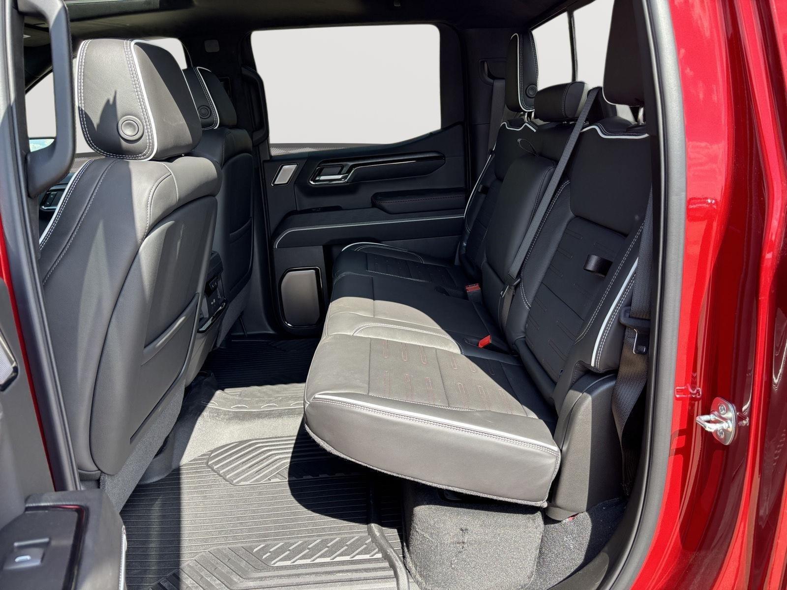 2026 GMC Sierra 1500 AT4X - Photo 21