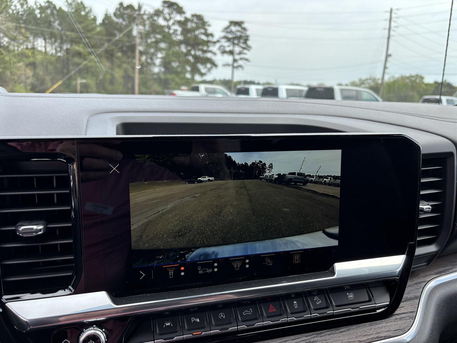 2026 GMC Sierra 1500 SLT - Photo 14