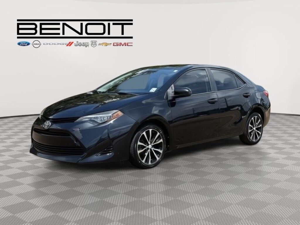 Used 2018 Toyota Corolla LE Sedan