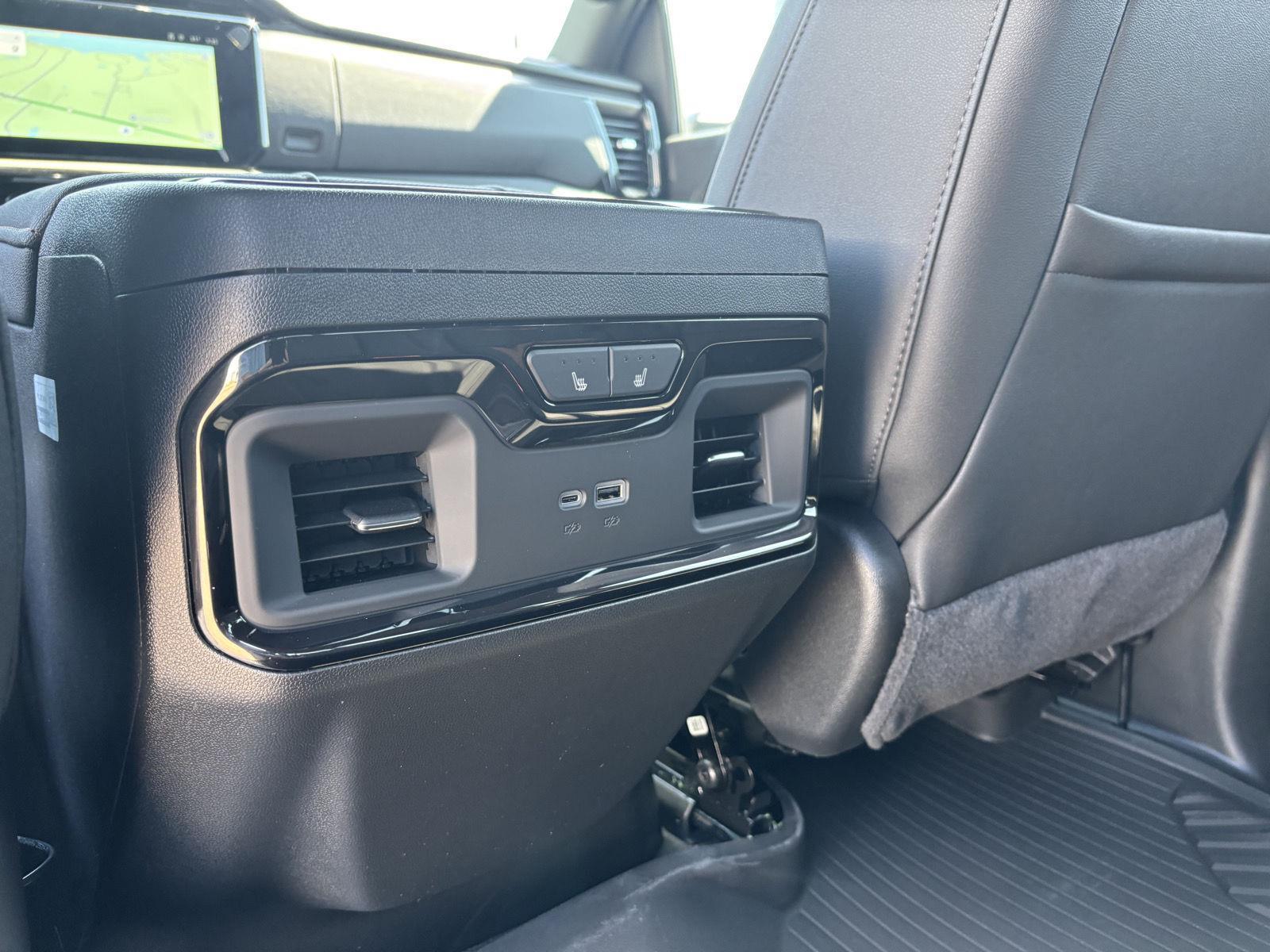 2026 GMC Sierra 2500HD AT4 - Photo 23