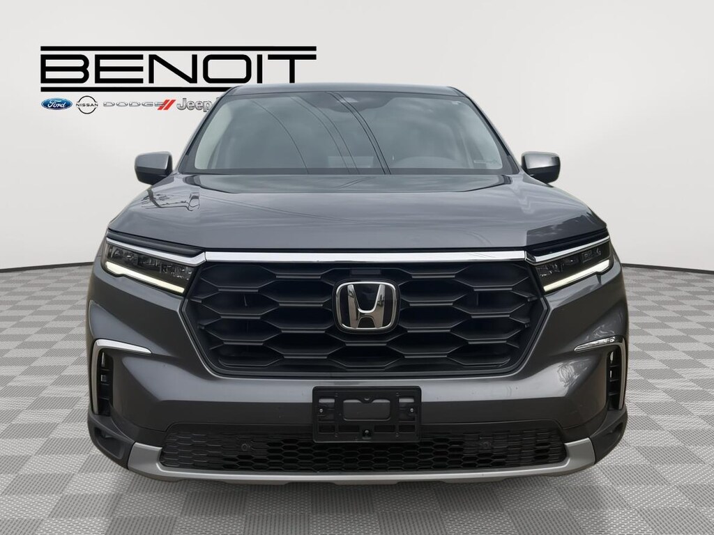 Used 2023 Honda Pilot 2WD EX-L 8 Passenger SUV