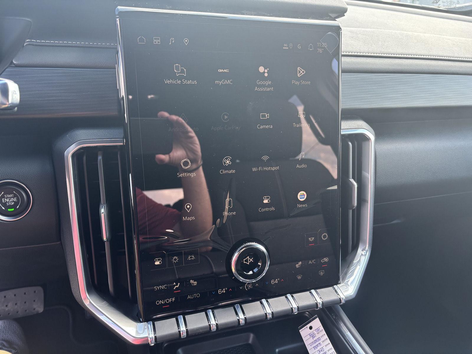 2026 GMC Acadia Elevation - Photo 17