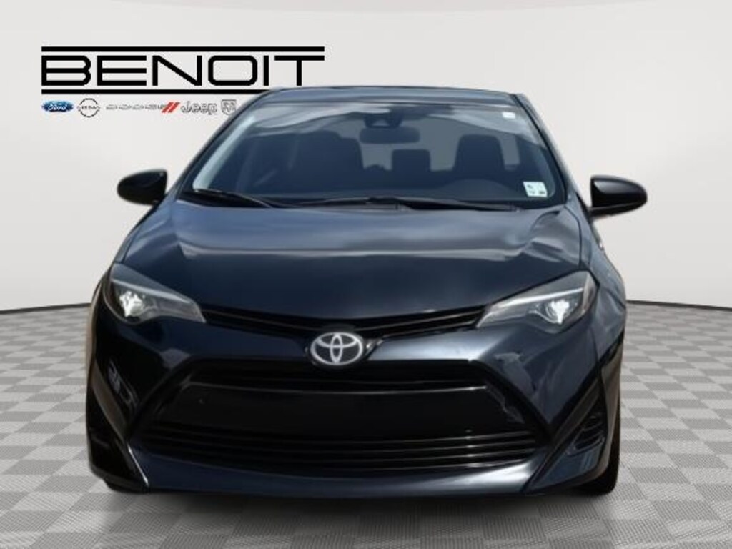 Used 2018 Toyota Corolla LE Sedan