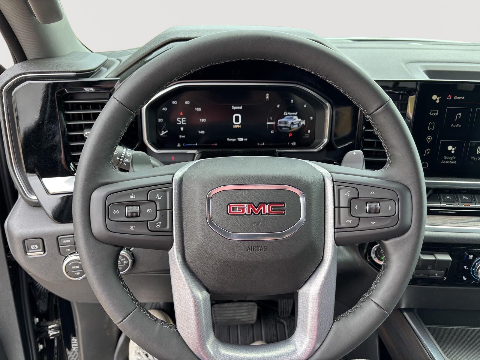 2026 GMC Sierra 1500 SLT - Photo 9