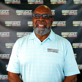 Staff member Lester Sims from ID_7b682c