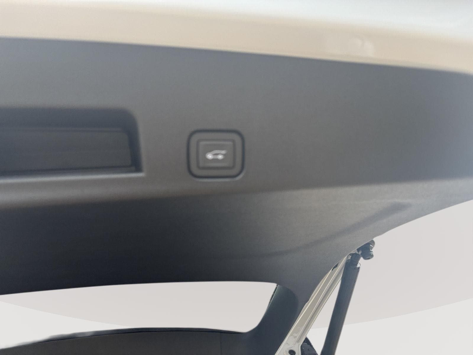 2026 GMC Acadia Elevation - Photo 27