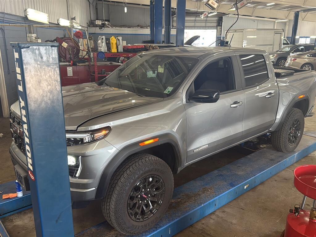 Used 2026 GMC Canyon Elevation Truck