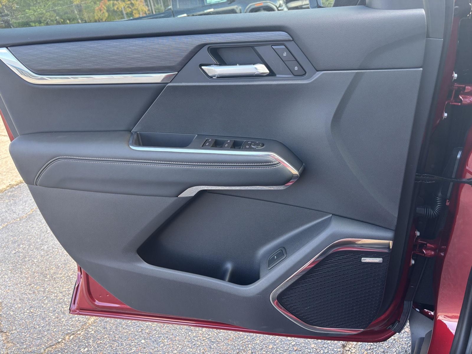 2026 GMC Acadia Elevation - Photo 22